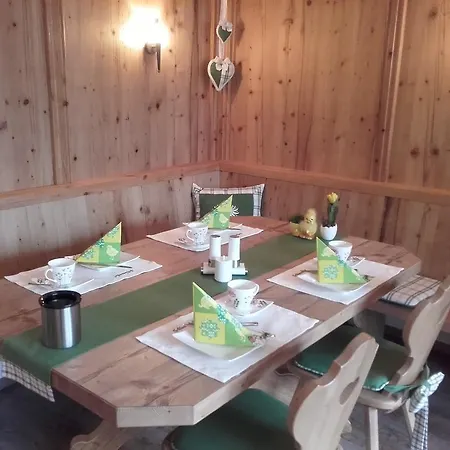 Schlosserhof Apartment *