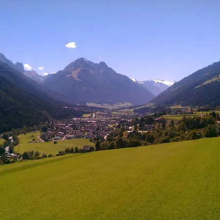 Apartamento Schlosserhof Telfes im Stubai